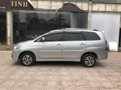 Gia đình thừa xe Toyota Innova 2.0E 2016 muốn để lại