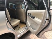 Gia đình thừa xe Toyota Innova 2.0E 2016 muốn để lại