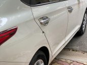 Bán Hyundai Accent đời 2019, màu trắng còn mới