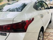 Bán Hyundai Accent đời 2019, màu trắng còn mới