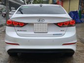 Bán xe Hyundai Elantra sản xuất năm 2017, màu trắng, 595tr