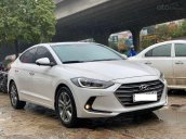Bán xe Hyundai Elantra sản xuất năm 2017, màu trắng, 595tr