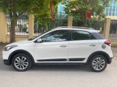 Cần bán xe Hyundai i20 Active sản xuất năm 2015, màu trắng, nhập khẩu nguyên chiếc