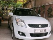 Cần bán gấp Suzuki Swift đời 2015 số tự động, giá 355tr