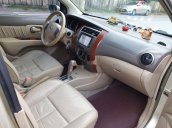 Cần bán Nissan Grand Livina đời 2012 số tự động