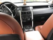 Bán LandRover Discovery sản xuất năm 2015, màu trắng, nhập khẩu nguyên chiếc chính chủ