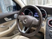 Bán ô tô Mercedes GLC300 đời 2016 còn mới