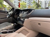 Cần bán Hyundai Tucson 2.0ATH năm sản xuất 2015, nhập khẩu Hàn Quốc còn mới, giá 755tr