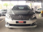 Bán Toyota Fortuner 2.7V 4x2 đời 2015