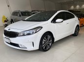 Cần Bán Kia Cerato 1.6AT 2018 tự động màu trắng, biển số HCM, xe cực đẹp bao test