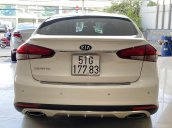 Cần Bán Kia Cerato 1.6AT 2018 tự động màu trắng, biển số HCM, xe cực đẹp bao test