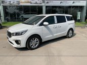 Bán Kia Sedona 2.2 DAT Luxury sản xuất năm 2020, màu trắng