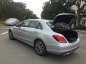 Bán Mercedes C200 sản xuất năm 2017, màu bạc đẹp như mới