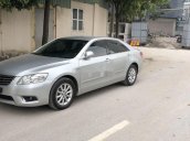 Cần bán Toyota Camry sản xuất năm 2011 còn mới