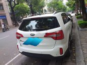 Cần bán Kia Sorento sản xuất năm 2014, màu trắng