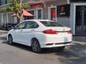 Bán Honda City Top 1.5L sản xuất 2020, màu trắng, giá thấp, giao xe nhanh toàn quốc