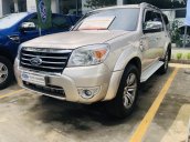 Bán Ford Everest sản xuất 2012, màu ghi vàng còn mới, giá tốt 509 triệu đồng