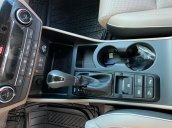 Bán xe giá thấp chiếc Hyundai Tucson 1.6Turbo, sản xuất 2020, màu trắng, giao nhanh