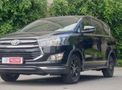 Bán Toyota Innova năm 2018, màu đen số sàn, giá chỉ 760 triệu