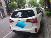 Cần bán Kia Sorento sản xuất năm 2014, màu trắng