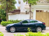 Cần bán Mazda 3 năm sản xuất 2018, màu xanh cavansai