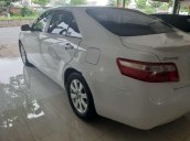 Bán Toyota Camry LE đời 2008, màu trắng, nhập khẩu 