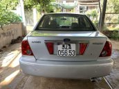 Bán xe Ford Laser sản xuất 2002, màu bạc xe gia đình