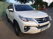 Bán Toyota Fortuner sản xuất năm 2018, màu trắng, nhập khẩu số tự động