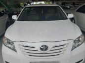 Bán Toyota Camry LE đời 2008, màu trắng, nhập khẩu 