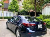 Cần bán Mazda 3 năm sản xuất 2018, màu xanh cavansai