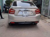 Bán Honda City sản xuất 2014, màu bạc, nhập khẩu  