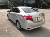 Bán nhanh với giá thấp chiếc Toyota Vios sản xuất 2017, màu bạc, xe còn mới