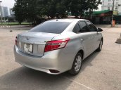 Bán nhanh với giá thấp chiếc Toyota Vios sản xuất 2017, màu bạc, xe còn mới