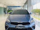 Kia Cerato ưu đãi khủng, giảm 50% thuế trước bạ, xe có sẵn giao ngay