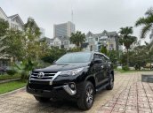 Bán Toyota Fortuner 2.4G 4x2 AT sản xuất năm 2019, màu đen, số tự động