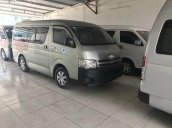 Bán Toyota Hiace 2.5 năm 2010, màu xanh lam còn mới