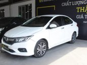 Cần bán gấp Honda City năm 2018, màu trắng