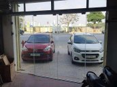 Bán xe Chevrolet Spark sản xuất năm 2018, màu trắng, nhập khẩu nguyên chiếc  