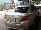 Cần bán xe Toyota Vios sản xuất năm 2014, màu vàng, xe nhập