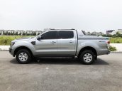 Bán xe Ford Ranger 2.2 XLS số tự động, năm sản xuất 2017, nguyên dàn lốp theo xe