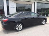 Cần bán lại xe Toyota Camry 2.5Q năm sản xuất 2015 còn mới 