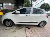 Cần bán gấp Hyundai Grand i10 1.2 AT đời 2014, xe nhập còn mới, giá tốt