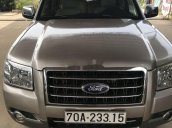 Cần bán xe cũ Ford Everest năm 2008 còn mới, giá 325tr