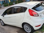 Bán Ford Fiesta sản xuất năm 2018, màu trắng, chính chủ