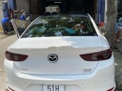 Cần bán Mazda 3 sản xuất 2019, màu trắng còn mới, 730 triệu