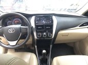 Cần bán Toyota Vios 2018, màu trắng, số sàn