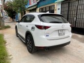 Cần bán xe Mazda CX 5 2.5 năm 2018, màu trắng