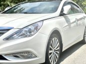 Cần bán gấp Hyundai Sonata đời 2013, giá 565tr