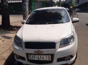 Cần bán gấp Chevrolet Aveo năm sản xuất 2016, màu trắng, xe nhập chính chủ, 250tr