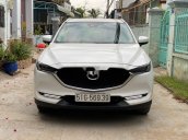 Cần bán xe Mazda CX 5 2.5 năm 2018, màu trắng